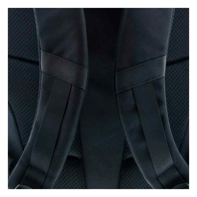 Mochila Klip Xtreme Emblem 15.6" Negro