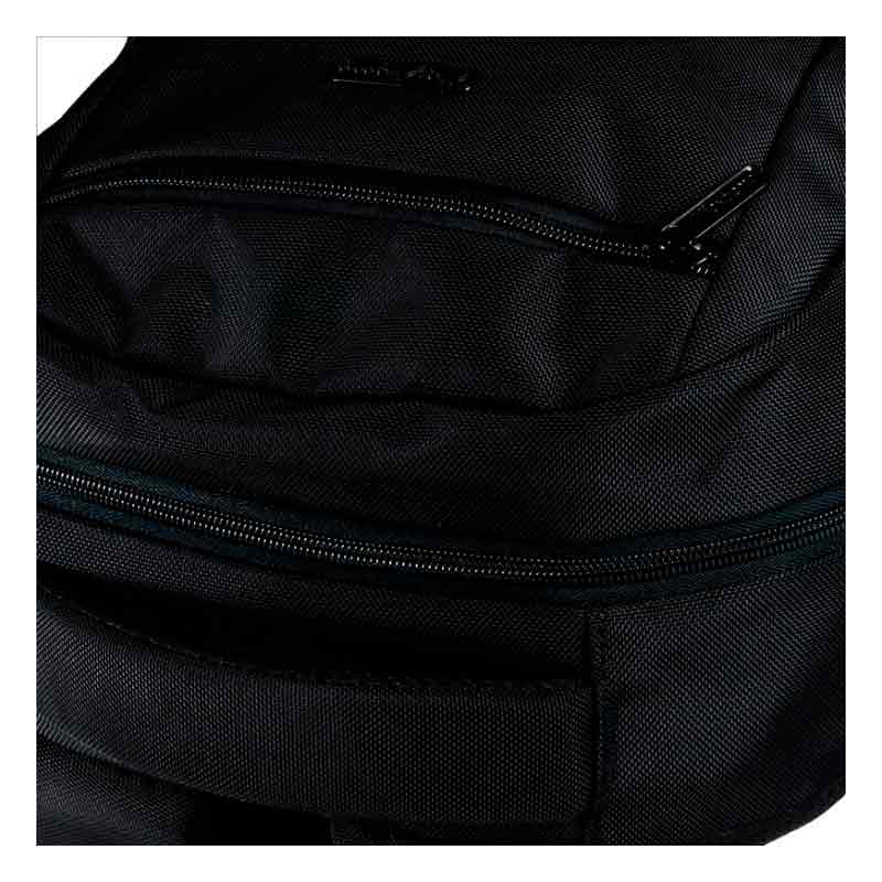 Mochila Klip Xtreme Emblem 15.6" Negro