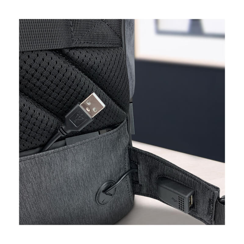 Mochila Klip Xtreme Kruiser 15.6" Gris