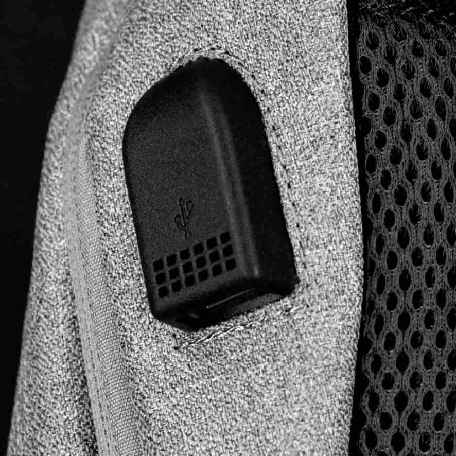 Mochila Klip Xtreme Stendal 15.6" Gris